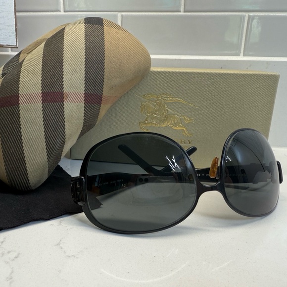 Burberry Black Oval Sunglasses - Picture 1 of 11